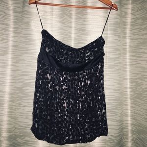 Black scaly tube top.